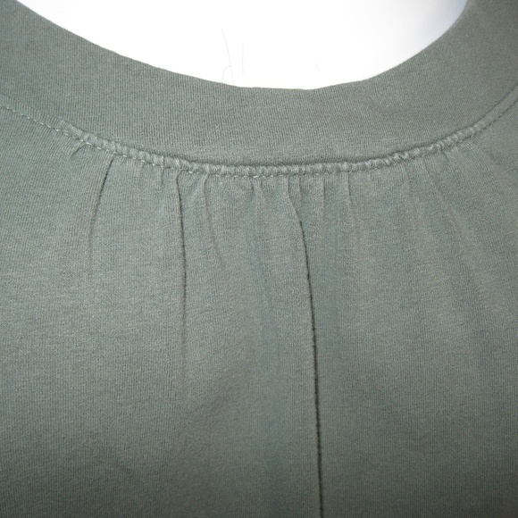 Top - Picture 3 of 5